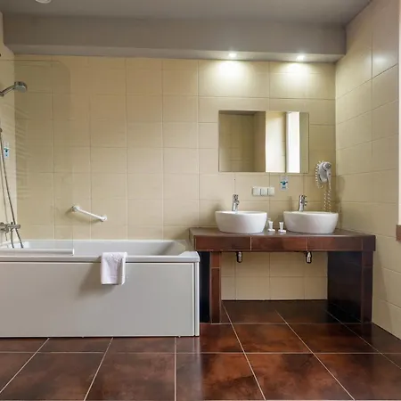 Browar Czenstochovia Hotel&spa Готель